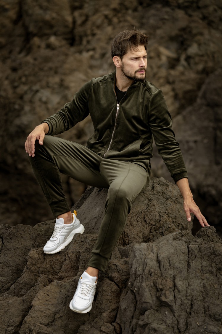 Spodnie welurowe KHAKI man